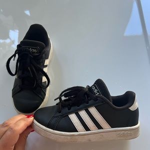 Adidas Toddler sneakers